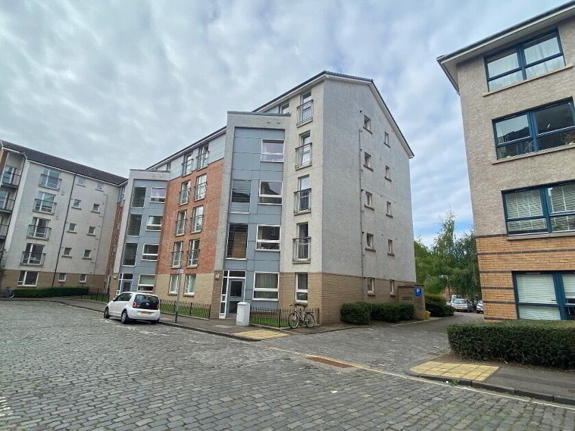 Photo 1 of 60 Duff Street, Dalry, Edinburgh