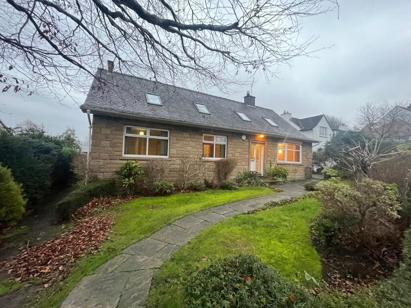 Photo 1 of 15 Dovecot Grove, Kingsknowe, Edinburgh