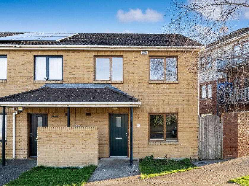 Photo 1 of 24 Russell Downs, Russell Square, Tallaght, Tallaght