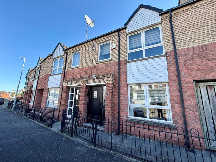 Photo 1 of 74 Euston Street, Belfast