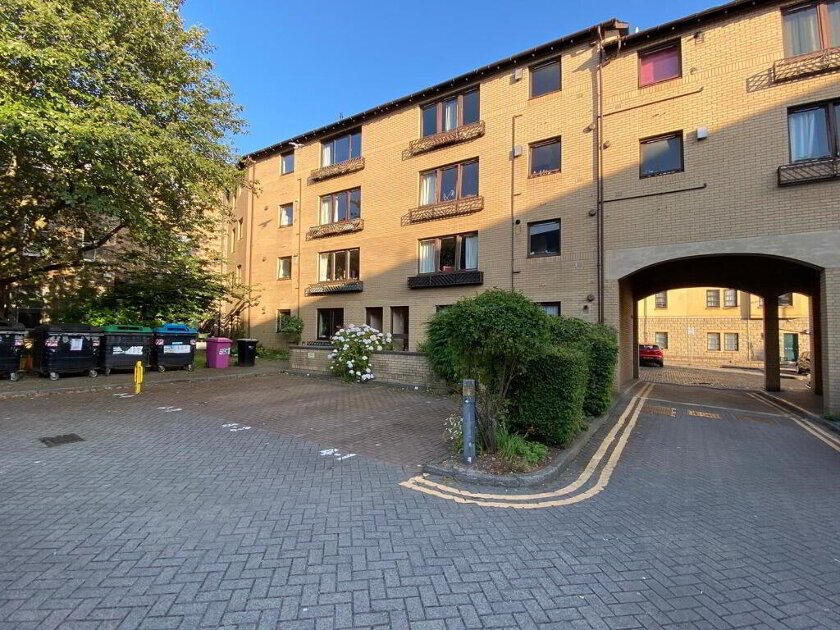 Photo 1 of 4 Gilmour's Entry, Newington, Edinburgh