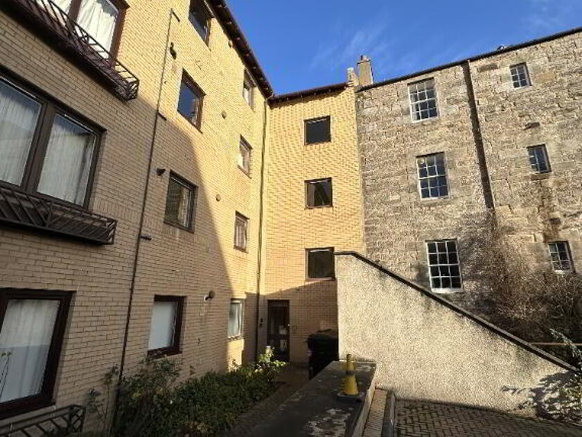 Photo 1 of 1 Gilmours Entry, Newington, Edinburgh