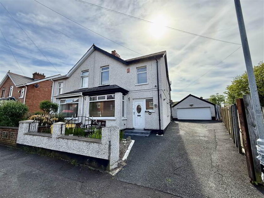 Photo 1 of 37 Hillsborough Drive, Castlereagh, Belfast