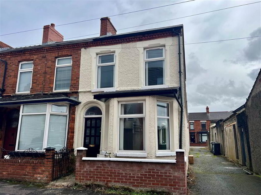 Photo 1 of 62 Dunraven Avenue, Bloomfield, Belfast