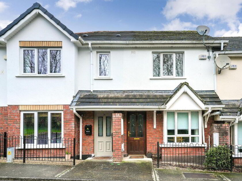 Photo 1 of 15 Cruagh Rise, Stepaside