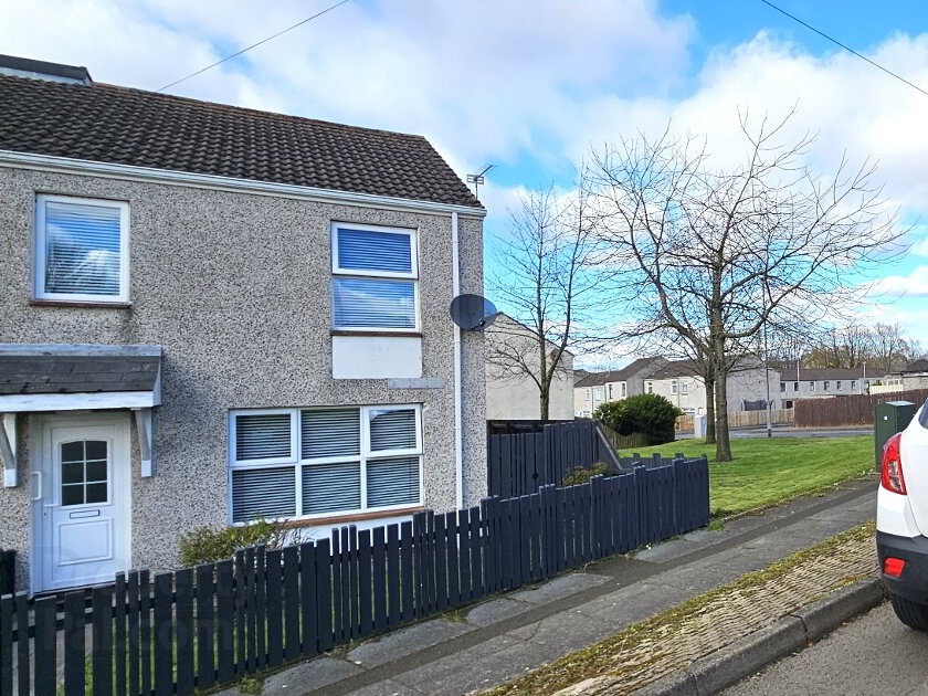 Photo 1 of 24 Aird Close, Antrim