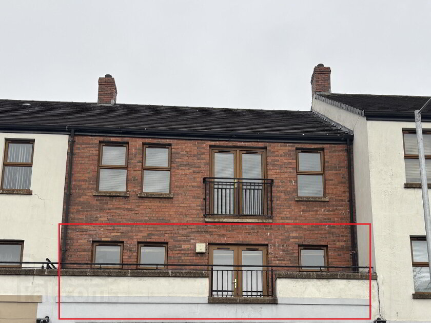 Photo 1 of 17 Manor Court, Moira