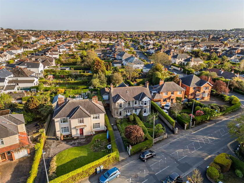 Photo 1 of 146 Groomsport Road, Bangor