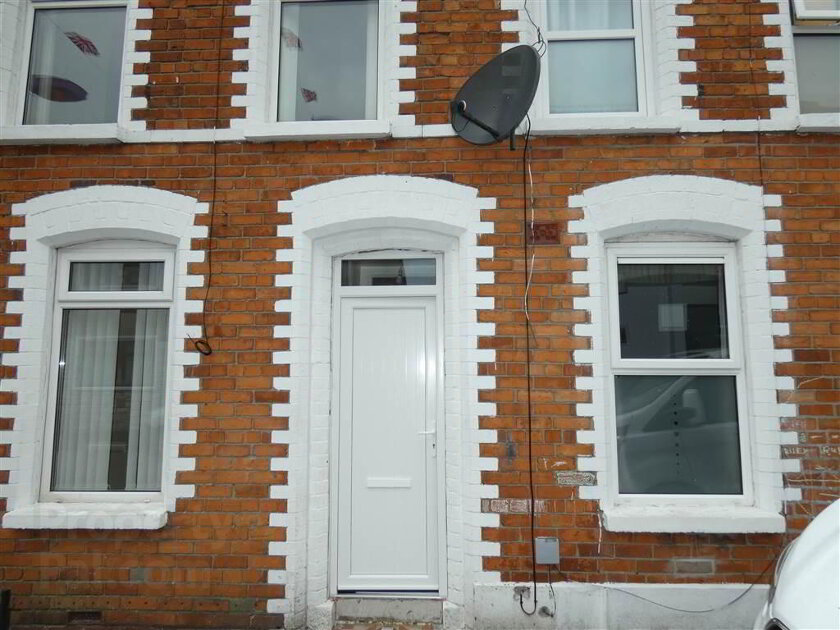Photo 1 of 11 Lendrick Street, Belfast
