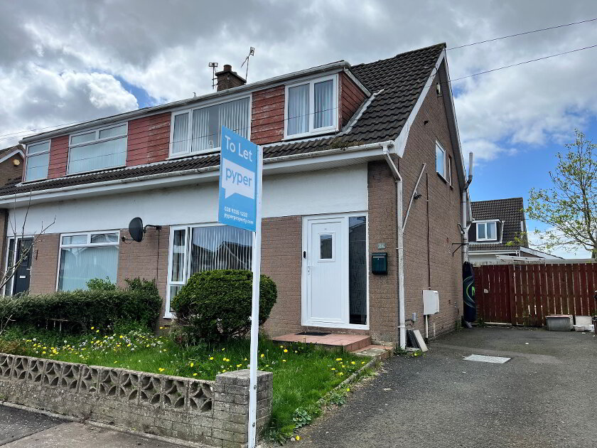 Photo 1 of 24 Fulmar Avenue, Carrickfergus