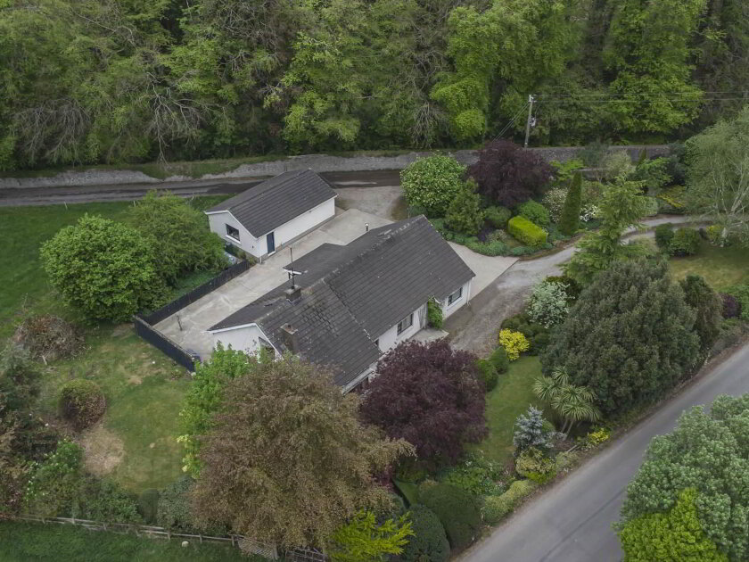 Photo 1 of 11 Lissheffield Road, Loughgall