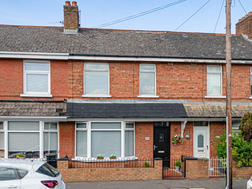 Photo 1 of 142 Ravenhill Avenue, Belfast