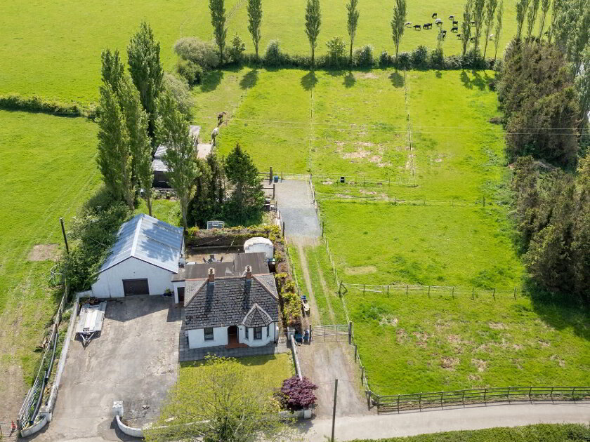 Photo 1 of A Country Cottage With Paddock, Stables And Garage, 3 Hillsborough Road, Moira