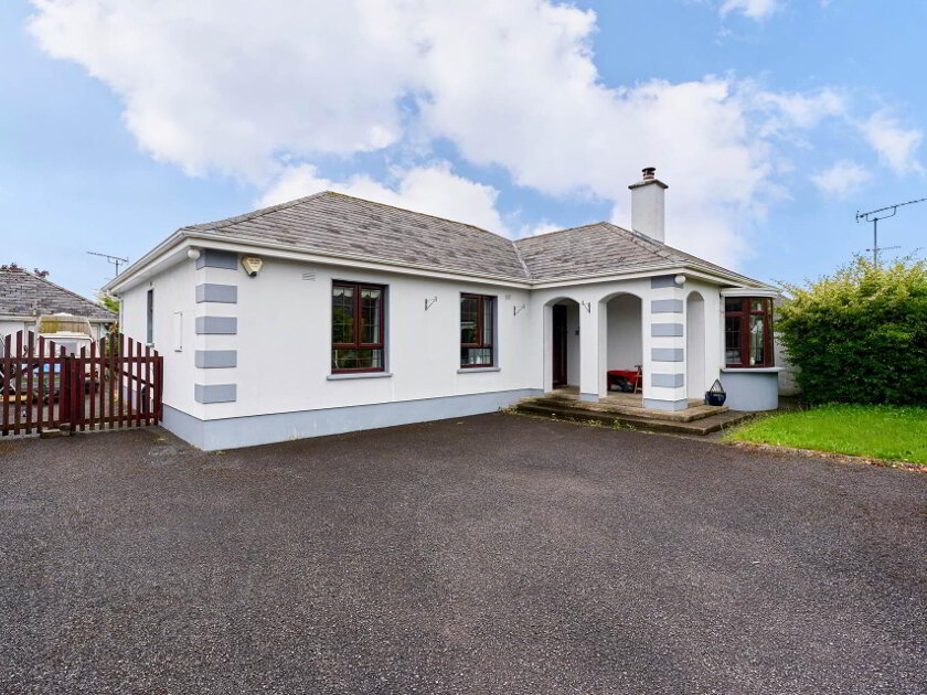 Photo 1 of 39 Athlumney Village, Navan
