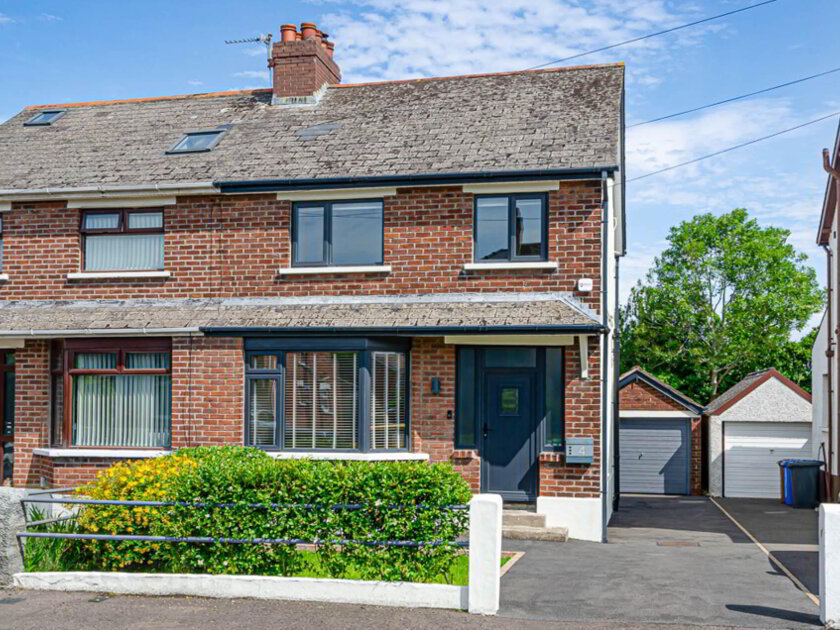 Photo 1 of 4 Mount Merrion Drive, Belfast