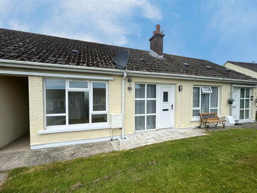 Photo 1 of 32 Skipperstone Drive, Bangor