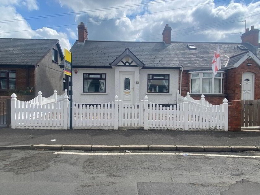 Photo 1 of 24 Warren Park Drive, Lisburn
