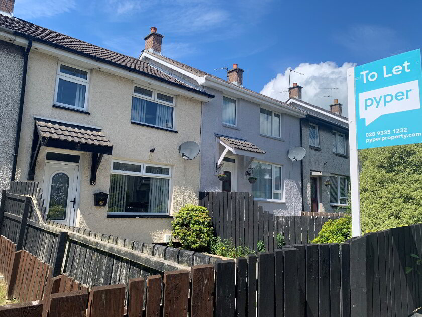 Photo 1 of 6 Carnhill Place, Carrickfergus