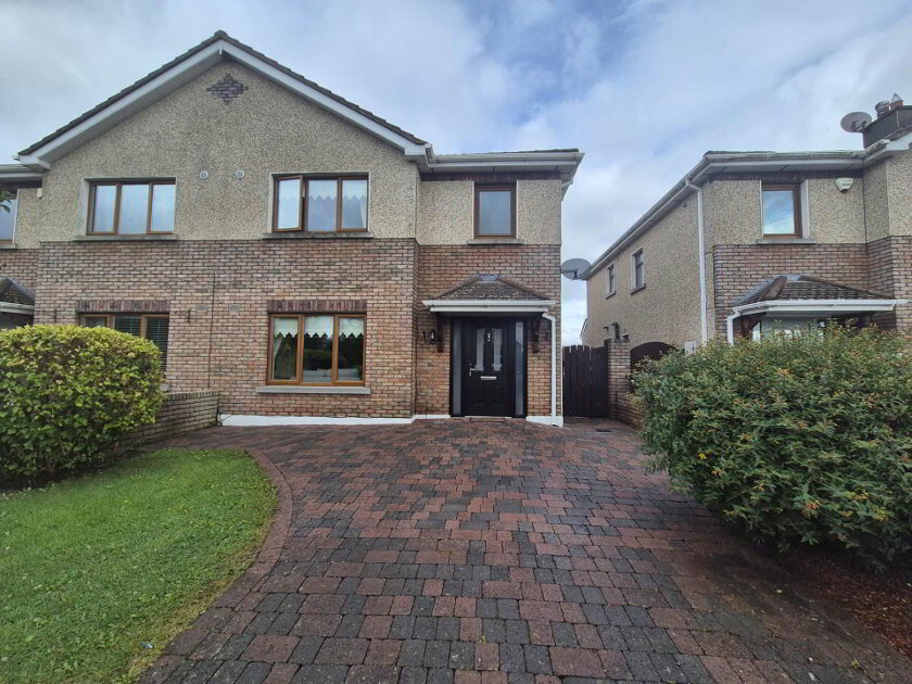 Photo 1 of 39 Sommerville Glebe, Kentstown