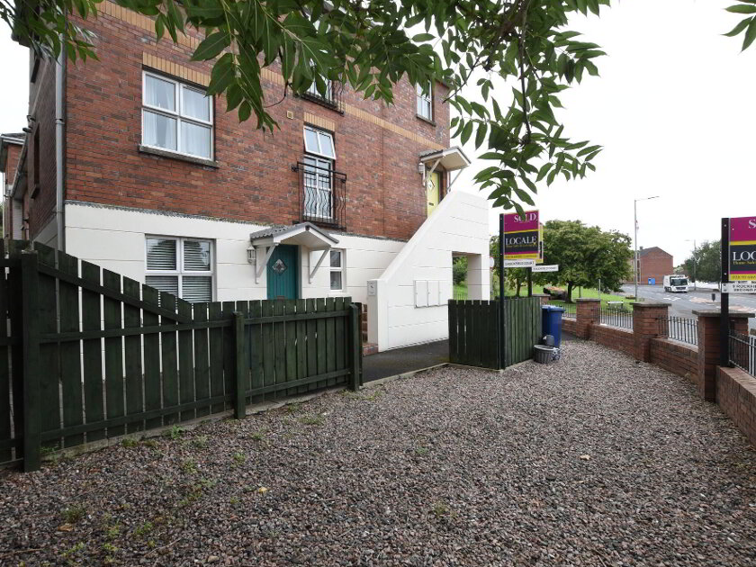 Photo 1 of 4 Rockfield Court, Magheralin