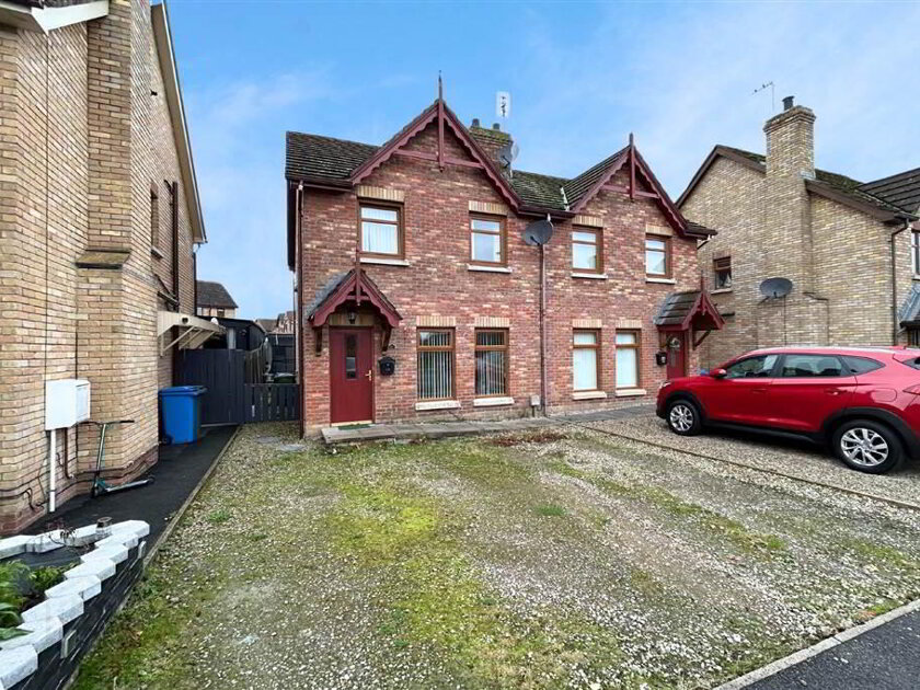 Photo 1 of 21 Stonebridge Green, Bangor