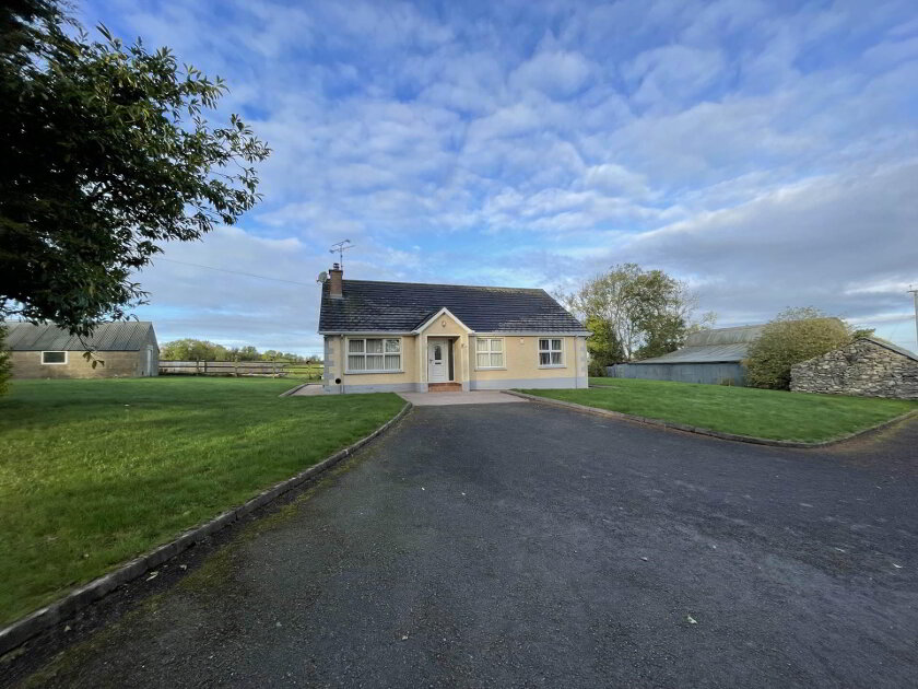 Photo 1 of 40 Tullybrone, Tassagh, Armagh