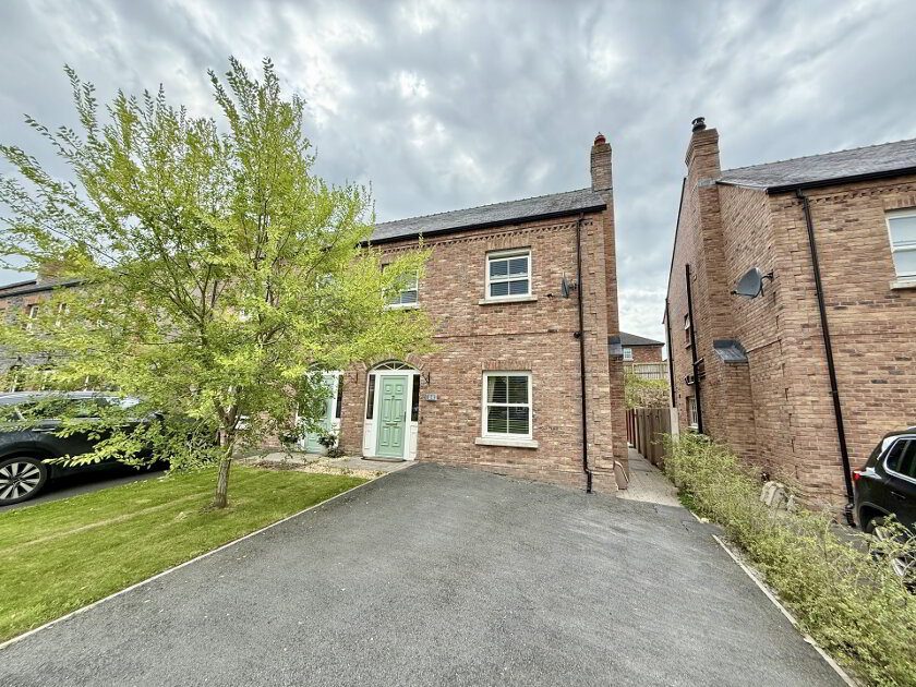 Photo 1 of 36 Limestone Square, Rock Road, Armagh
