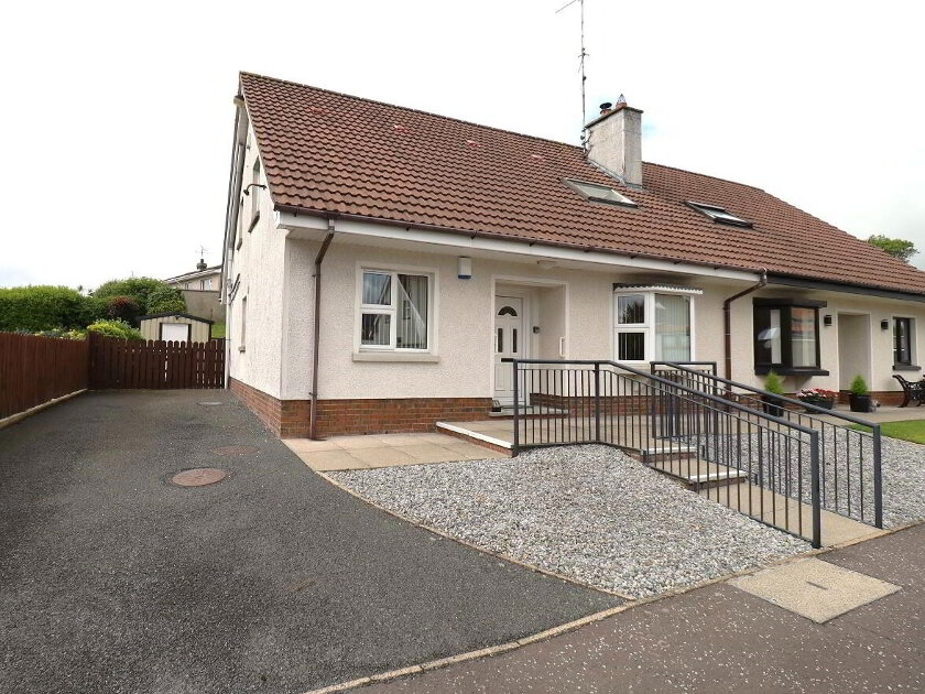 Photo 1 of 12 Kellys Brae, Annalong