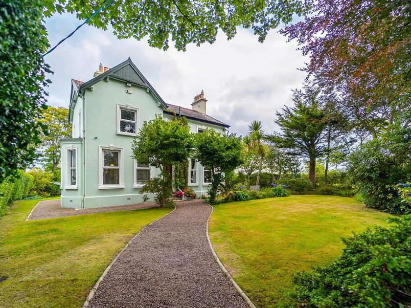 Photo 1 of 35 Ballyholme Road, Bangor