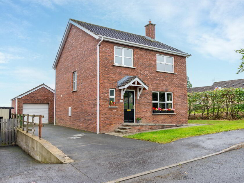 Photo 1 of 16 Cloverdale, Blackskull, Dromore