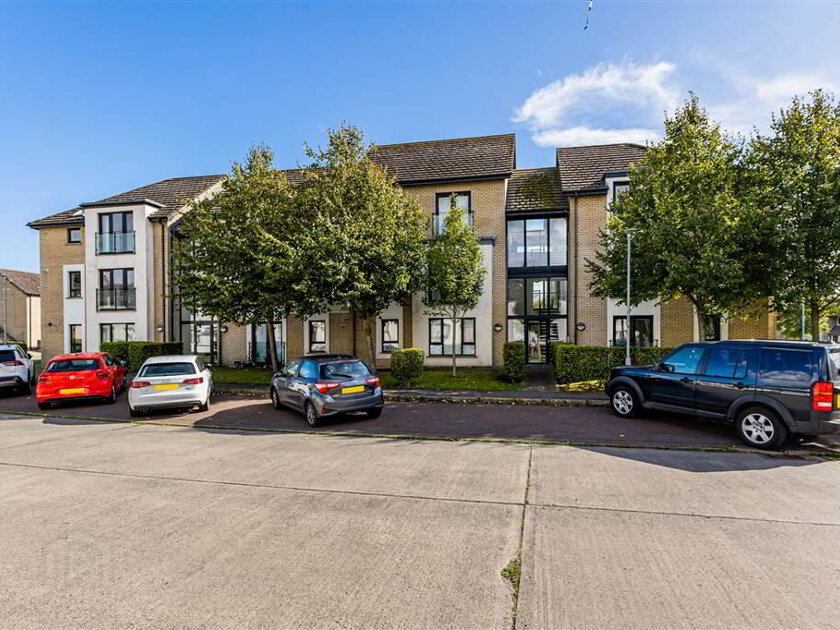 Photo 1 of 27 Drumadoon Square, Dundonald, Belfast