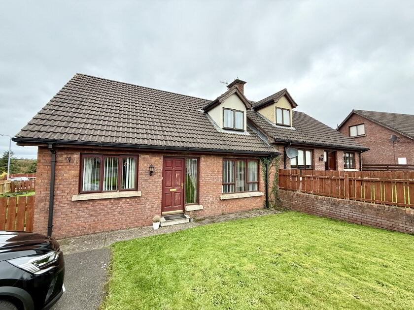 Photo 1 of 25 Glenvale Heights, Newry