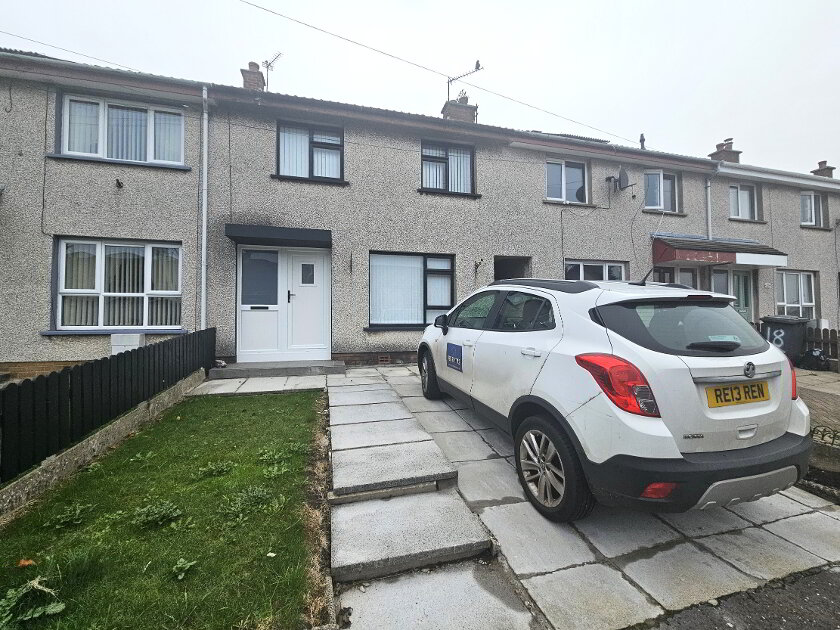 Photo 1 of 16 Farmhill, Antrim