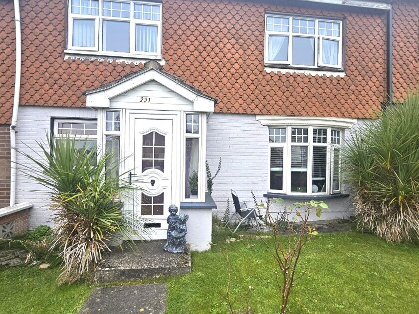 Photo 1 of 231 Lincoln Court, Waterside, L'Derry