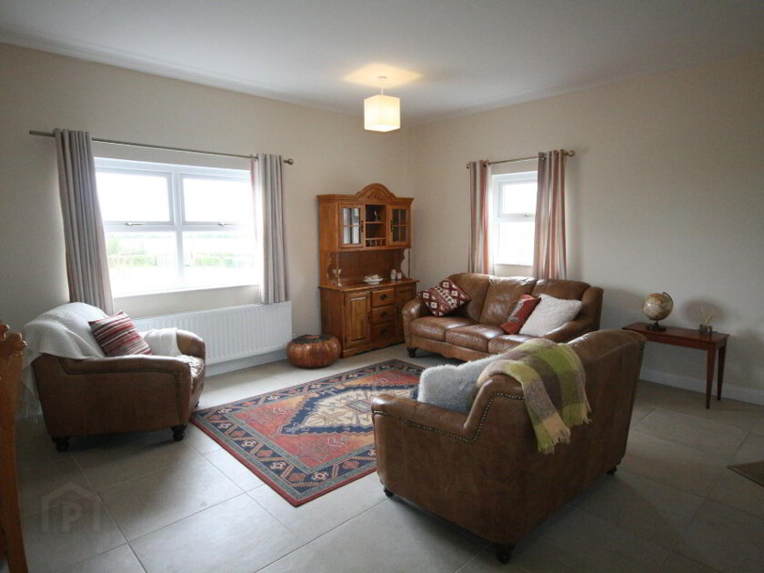 Photo 1 of 14b Moira Road, Ballinderry, Lisburn