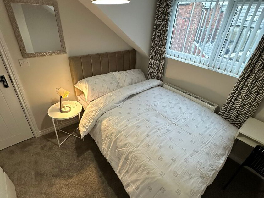 Photo 1 of Room 5, 95 Enfield St, Belfast