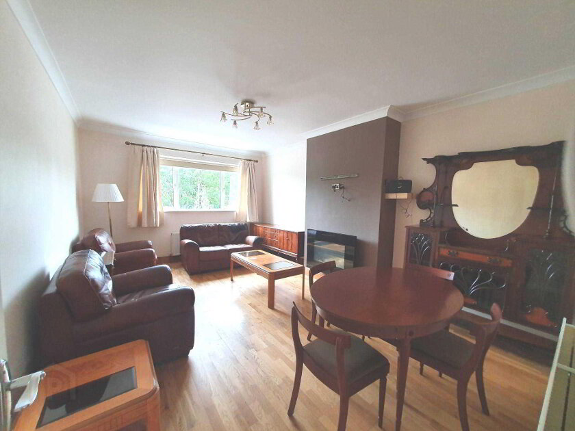 Photo 1 of 4 Railway St, Navan