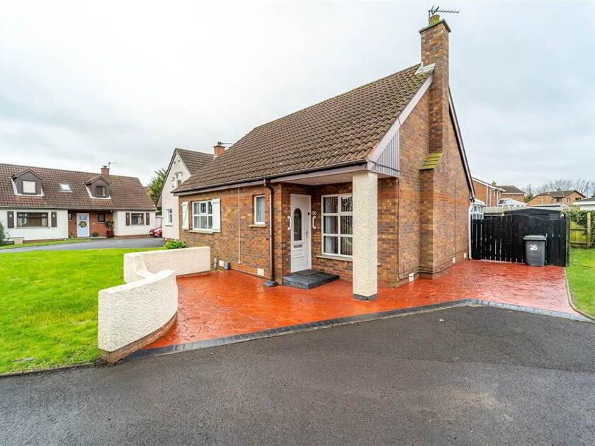 Photo 1 of 26 Irvine Crescent, Bangor