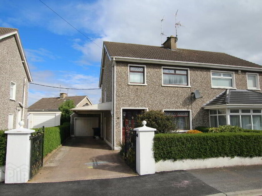 Photo 1 of 7 Regents Park, Lurgan