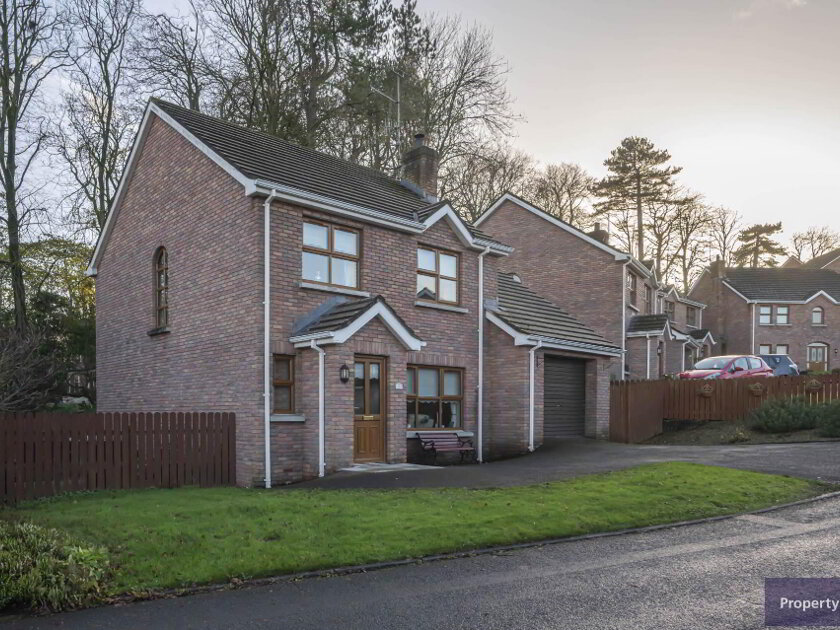 Photo 1 of 18 Manorhill, Armagh