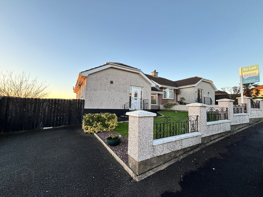 Photo 1 of 14 Donegal Rise, Whitehead, Carrickfergus