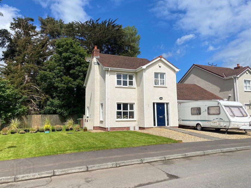 Photo 1 of 14 Lilburn Hall, Lurgan