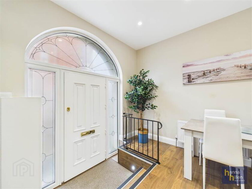 Photo 1 of 8a Cloughmore Terrace, Warrenpoint, Newry