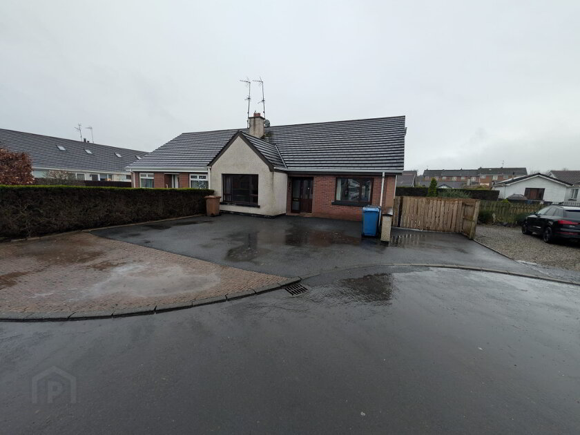 Photo 1 of 17 Hazelbrook, Magherafelt