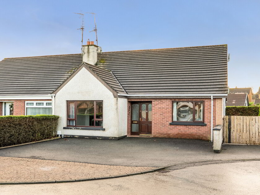 Photo 1 of 17 Hazelbrook, Magherafelt