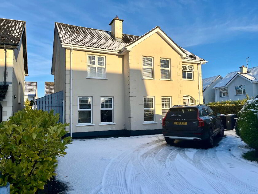 Photo 1 of 67 Thornhill Park., Culmore, Derry