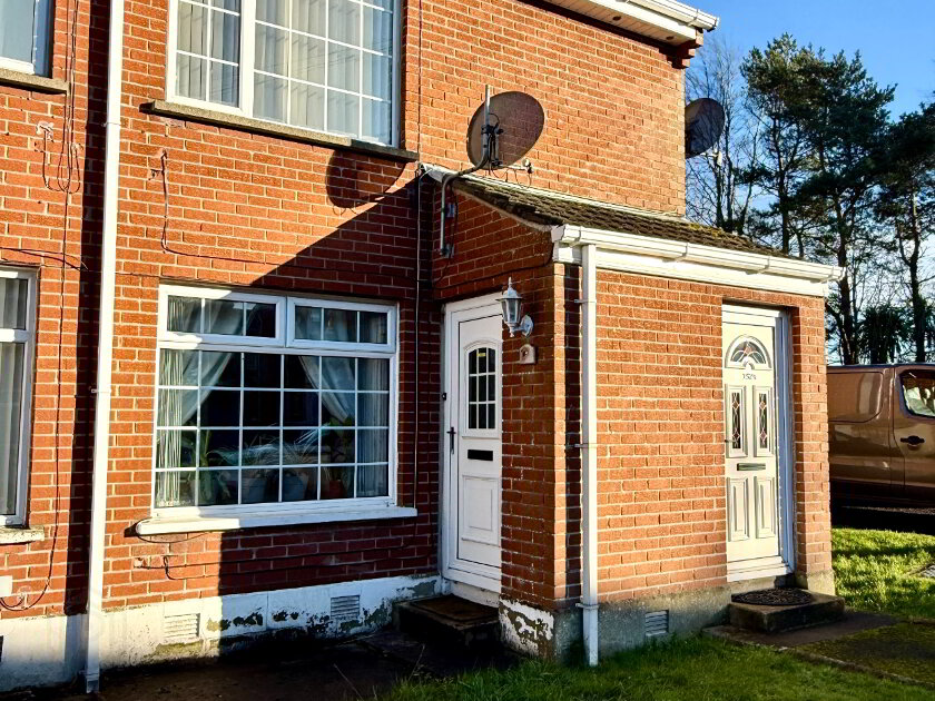 Photo 1 of 152 Canterbury Park, Waterside, L'Derry