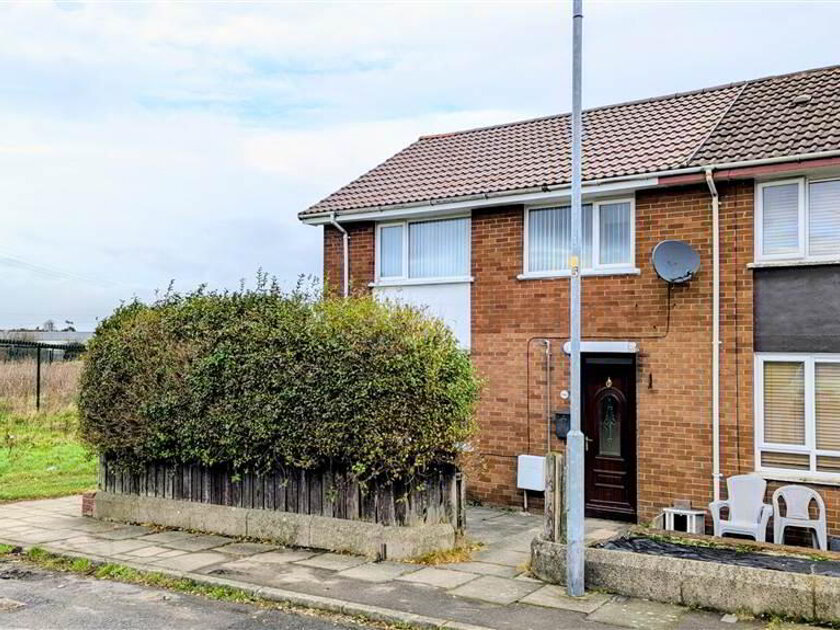 Photo 1 of 34 Ballyree Gardens, Bangor