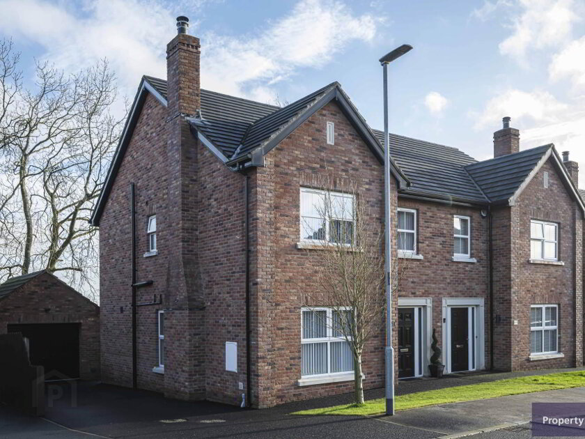 Photo 1 of 25 Mill Race Manor, Markethill