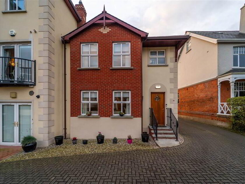 Photo 1 of 42 Ballyholme Road, Bangor